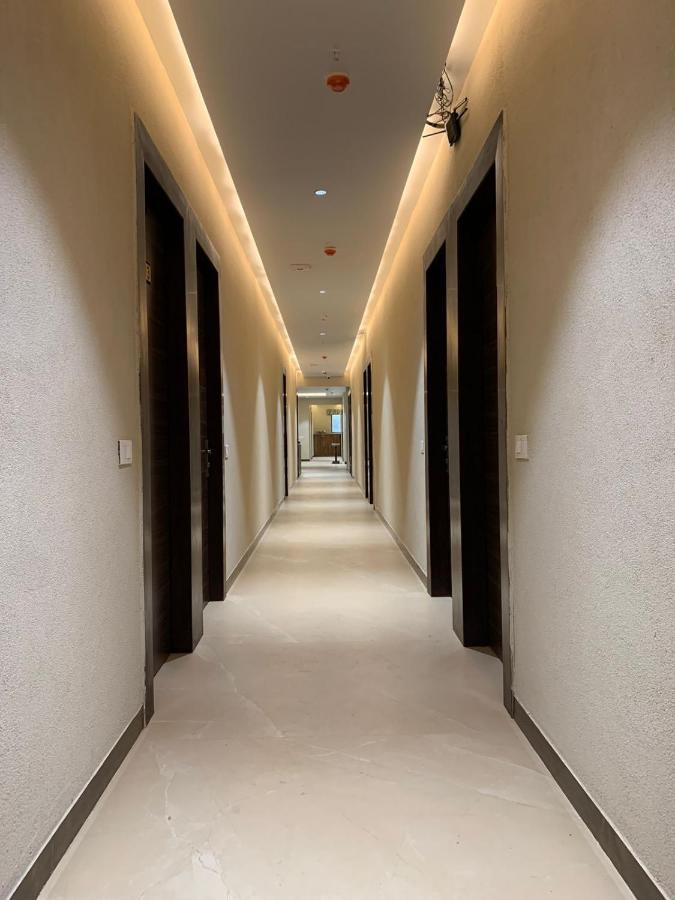 Hotel Alpine Plaza Shāhpur Exterior foto